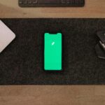 Why Buffett’s Love Affair with Apple Remains Strong Despite a Q2 Trim