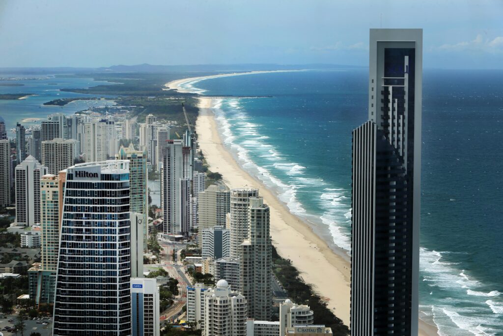 Citizens Community की Q1 आय में गिरावट: क्या सीखें इस रिपोर्ट से?