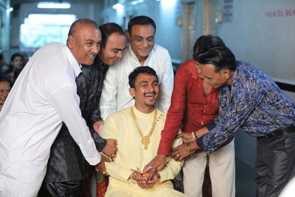 યુરોપિયન શેરબજારમાં સ્થિરતા: મધ્યપૂર્વ તણાવ અને કમાણી રિપોર્ટ્સ વચ્ચે સંયોગ