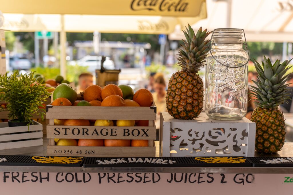 Sip Smart: Balancing the Benefits and Backlash of Celebrity Green Juice Trends