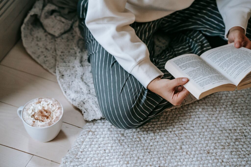 How Daily Reading Builds Knowledge, Language Skills, and Better Thinking