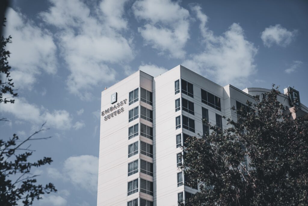 Reimagining Hospitality Efficiency: Oracle NetSuite’s Game-Changing Solution