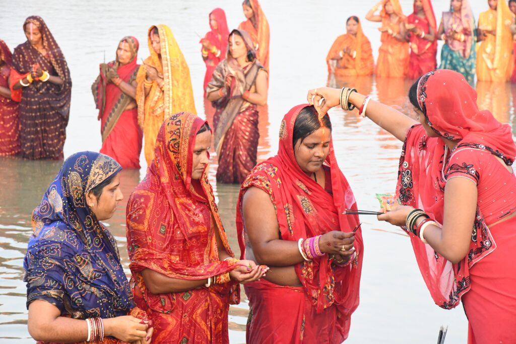 पितृ विसर्जन पर छुट्टी: क्या यूपी के स्कूलों में बदलेगा अवकाश का दर्जा?